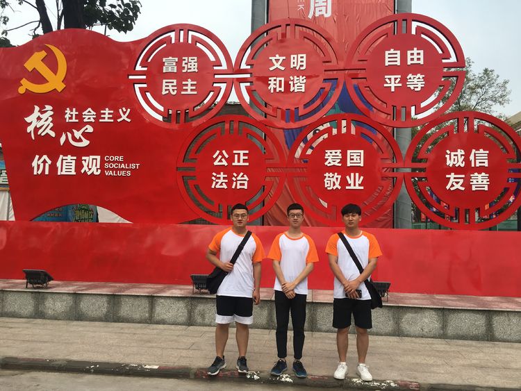 必赢线路检测中心员工团队